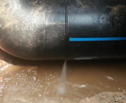 天河楼顶渗水维修公司为大家分享下天河卫生间漏水维修修补技术!